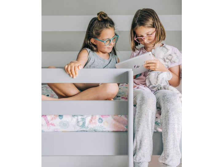 Keyhole - Black Ops Black Screen Savers