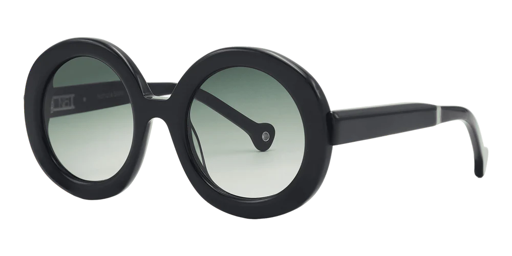 Bernadette Sunglasses in Black